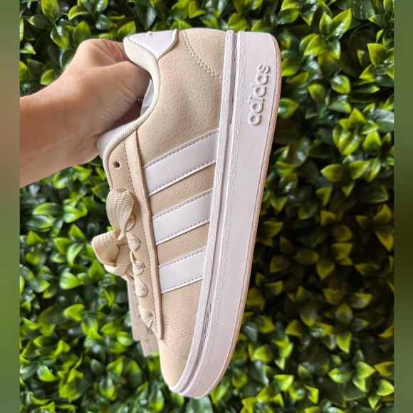 ADIDAS Grand Court Alpha Shoes NWT - Picture 4 of 11